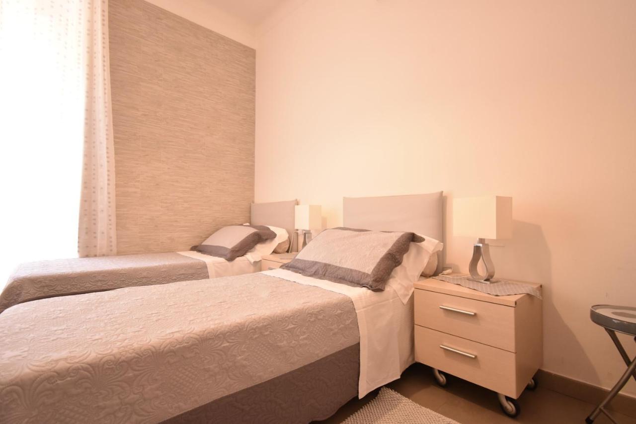 Affittacamere E Appartamenti - Rent Rooms And Apartments Le Camere Nel Corso - Adults Only Λα Σπέτσια Εξωτερικό φωτογραφία