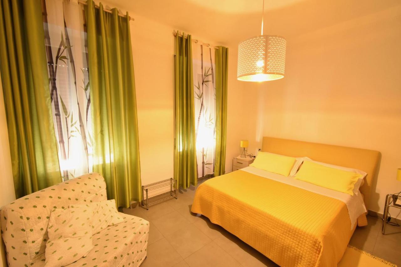 Affittacamere E Appartamenti - Rent Rooms And Apartments Le Camere Nel Corso - Adults Only Λα Σπέτσια Εξωτερικό φωτογραφία