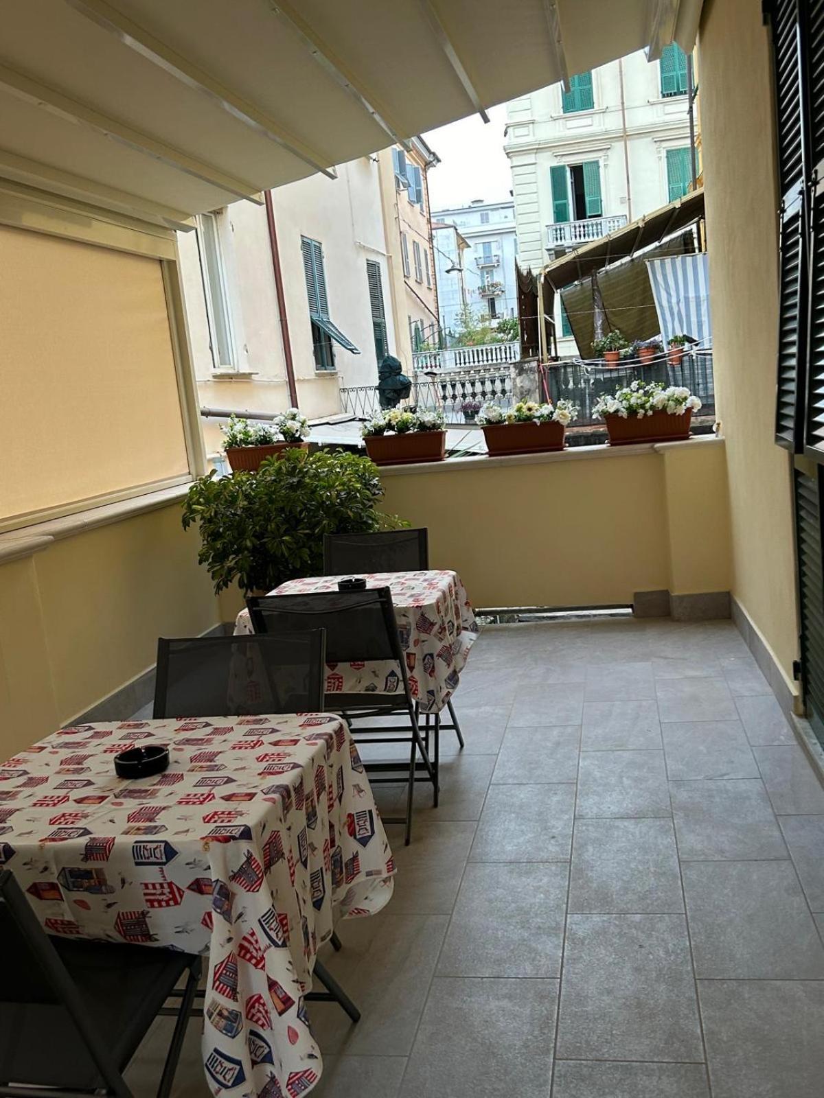 Affittacamere E Appartamenti - Rent Rooms And Apartments Le Camere Nel Corso - Adults Only Λα Σπέτσια Εξωτερικό φωτογραφία