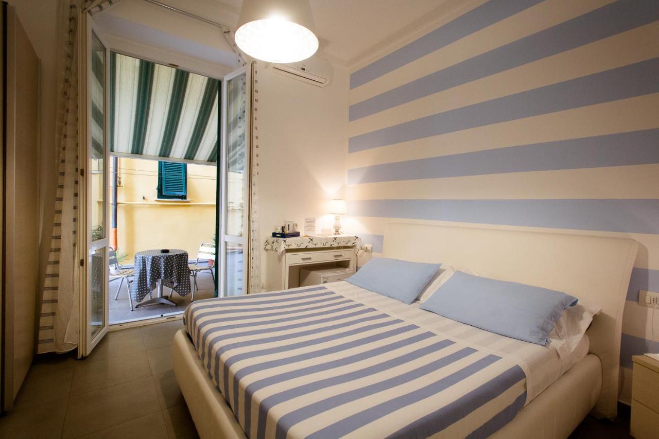 Affittacamere E Appartamenti - Rent Rooms And Apartments Le Camere Nel Corso - Adults Only Λα Σπέτσια Εξωτερικό φωτογραφία