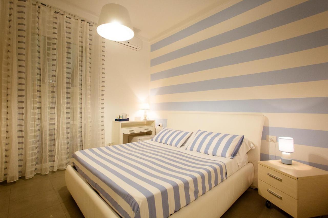 Affittacamere E Appartamenti - Rent Rooms And Apartments Le Camere Nel Corso - Adults Only Λα Σπέτσια Εξωτερικό φωτογραφία
