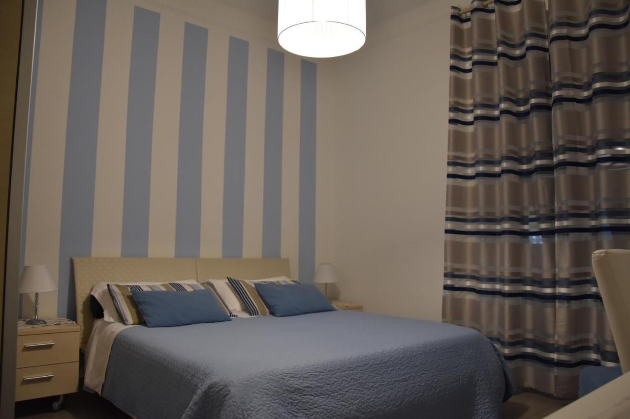 Affittacamere E Appartamenti - Rent Rooms And Apartments Le Camere Nel Corso - Adults Only Λα Σπέτσια Εξωτερικό φωτογραφία